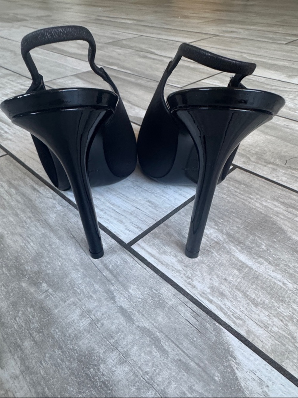 Saint Laurent Black Pointed Satin Slingback Pumps 39.5 - Picture 4 of 5